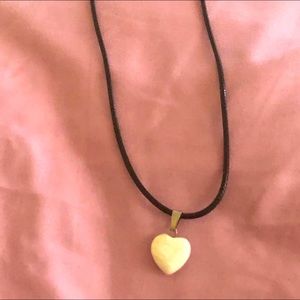 White heart natural stone pendant and chain